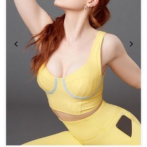 Fabletics workout set NWT